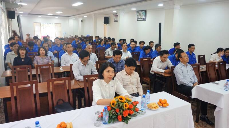 90 NAM THANH LAP DOAN TNCS